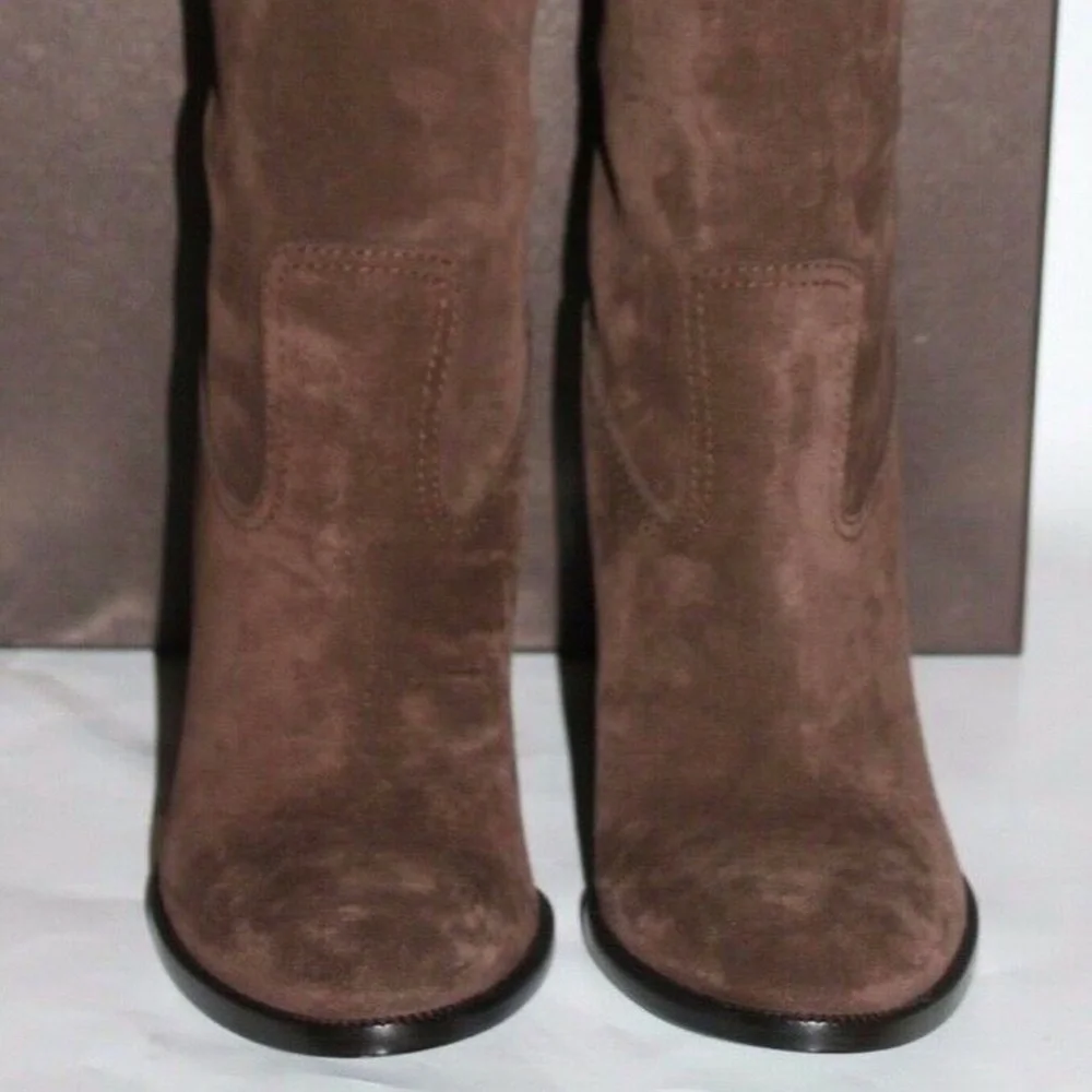 NIB Gucci Women's Suede Knee High Heeled Boots - Picture 3 of 8